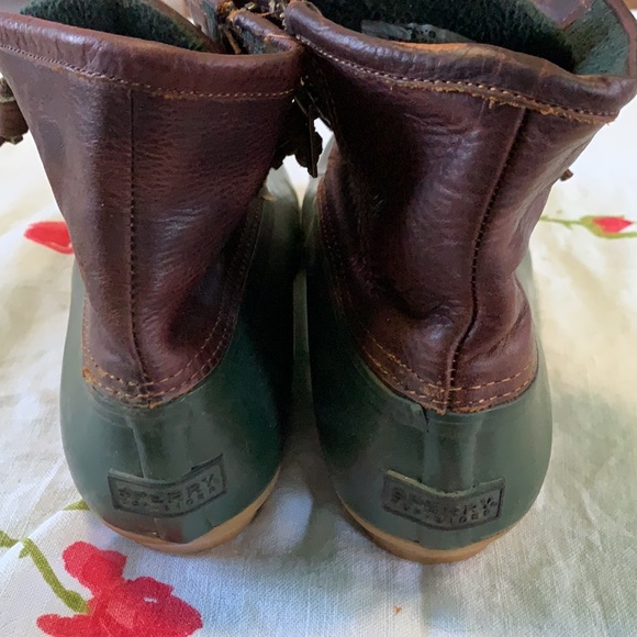 Sperry Duck Boots - Picture 3 of 6